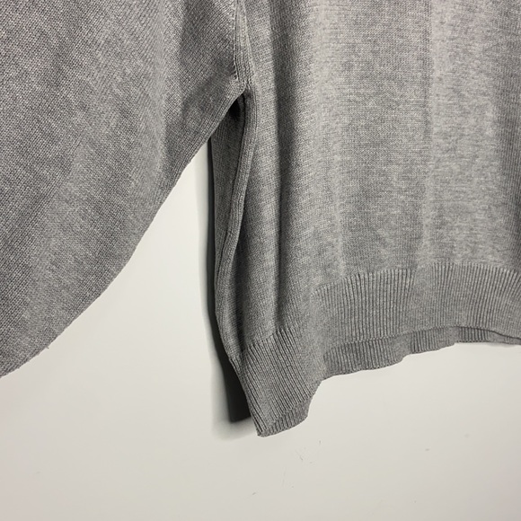 H&M Grey Crew Neck Knit Sweater - Picture 2 of 13